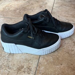 Pumas!! Black leather wedge!
